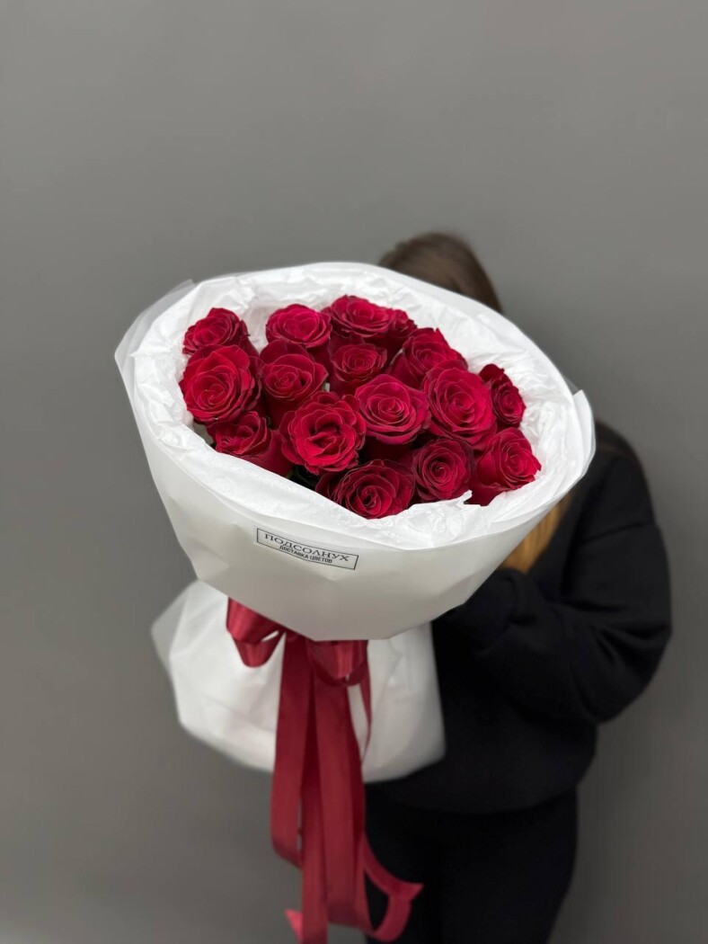15 роз