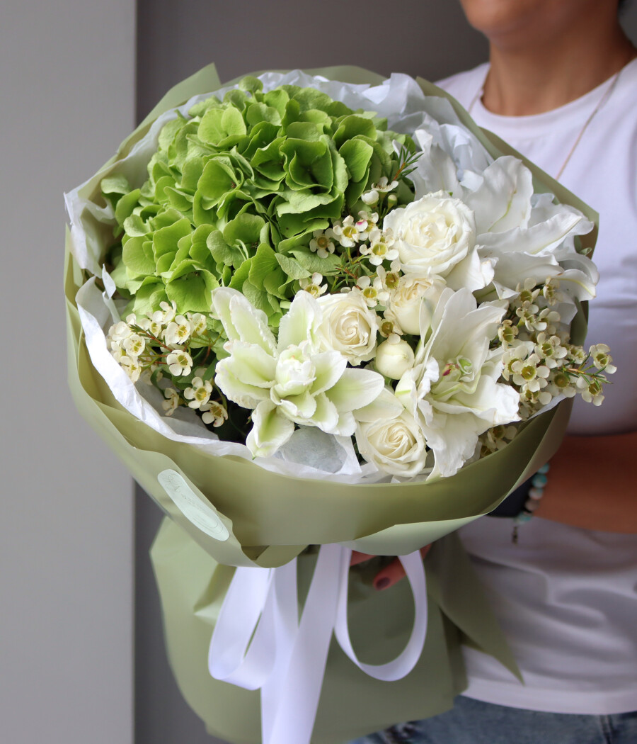 Green hydrangea with white spray rose and oriental lily