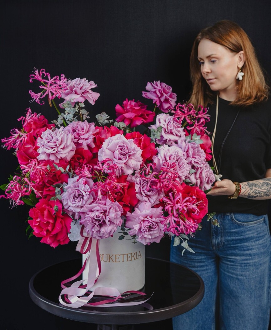 Pink garden roses with nerine in a luxury box