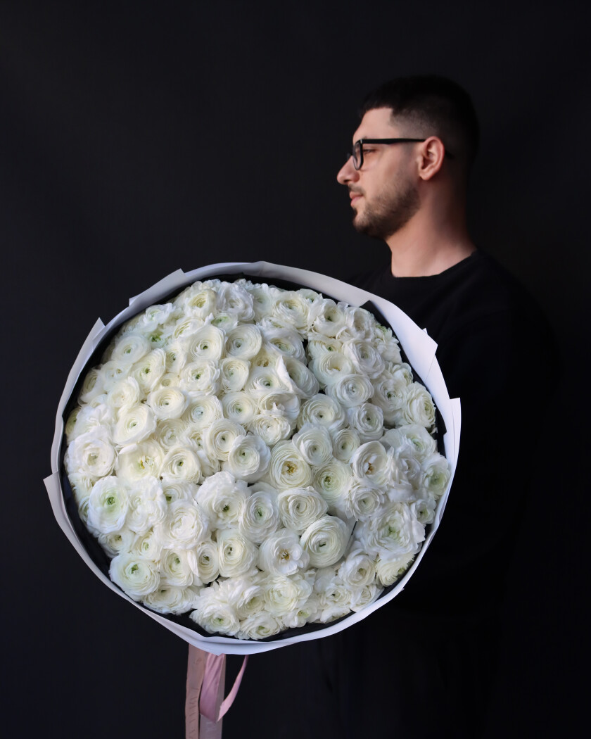 Mono bouquet of white ranunculus