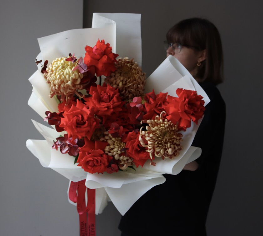 Red roses with gold chrysanthemums