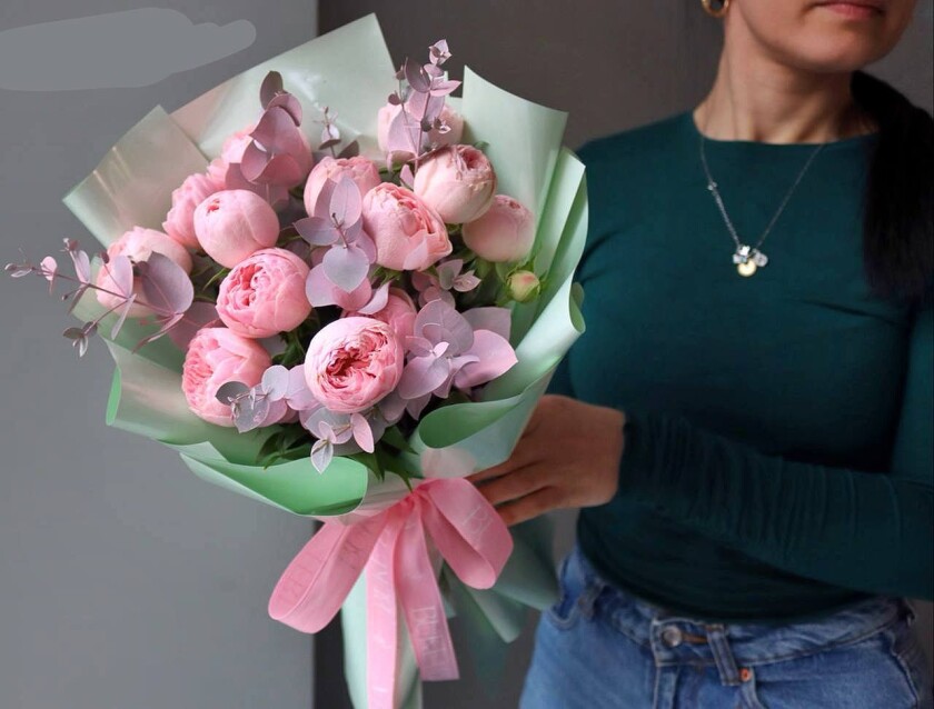 Blush garden roses in waterproof paper