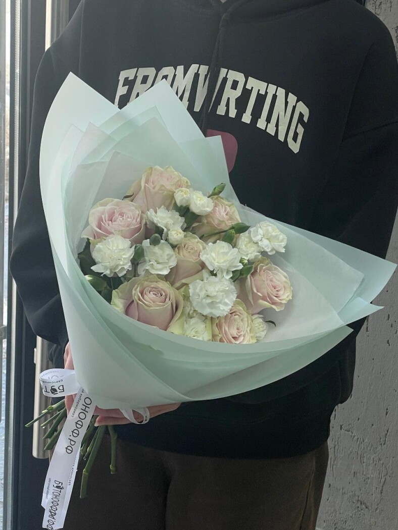 Витринный букет №743