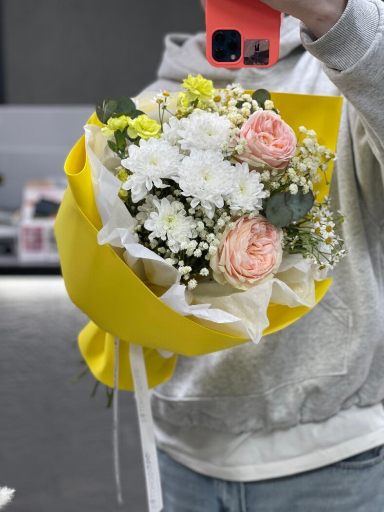 Витринный букет №900