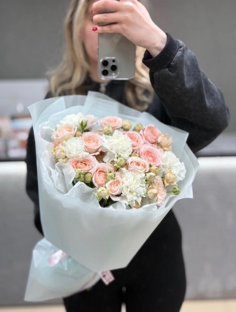 Витринный букет №9445