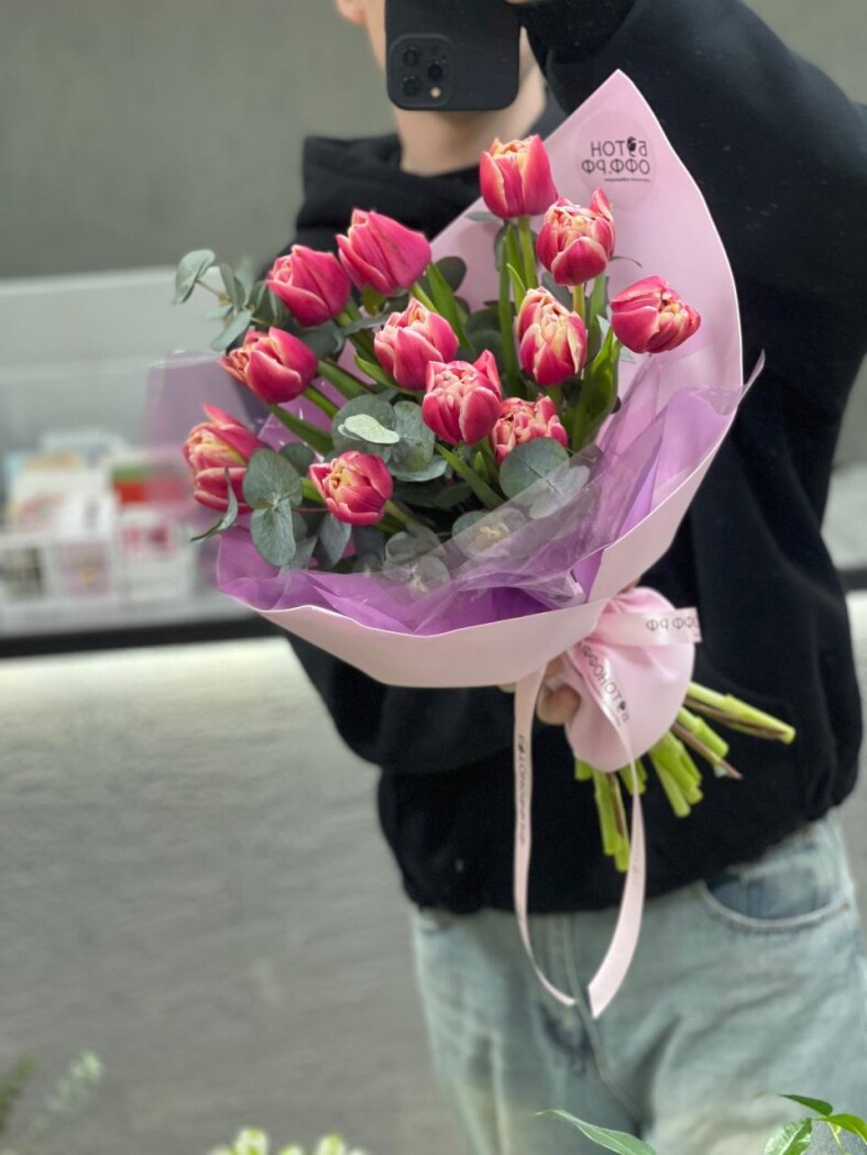 Витринный букет №9011