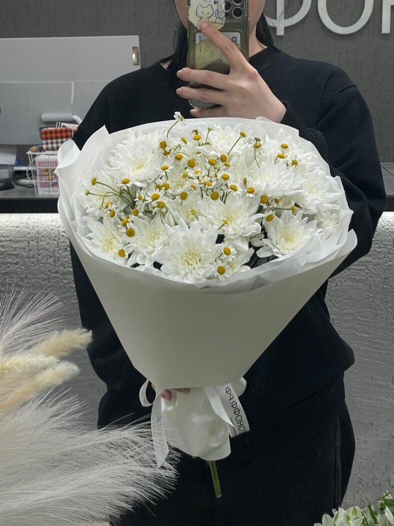 Витринный букет №9543
