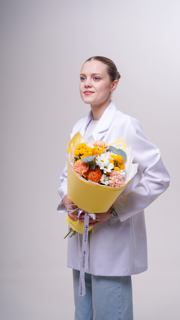 Сборный букет №272