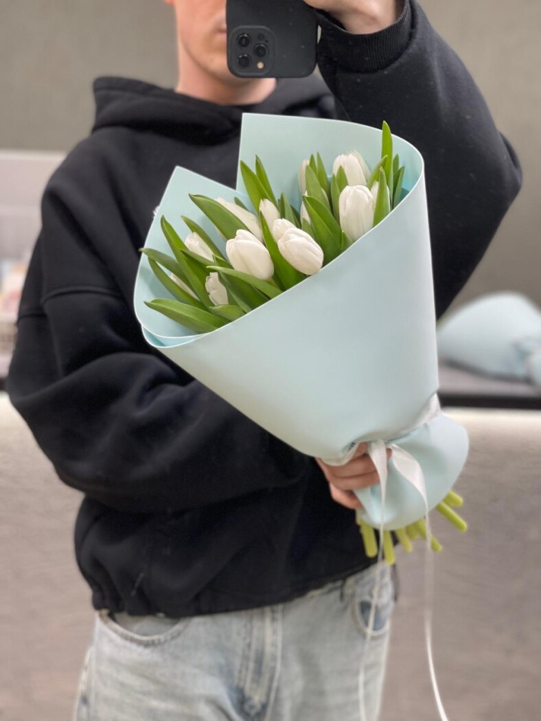 Витринный букет №077