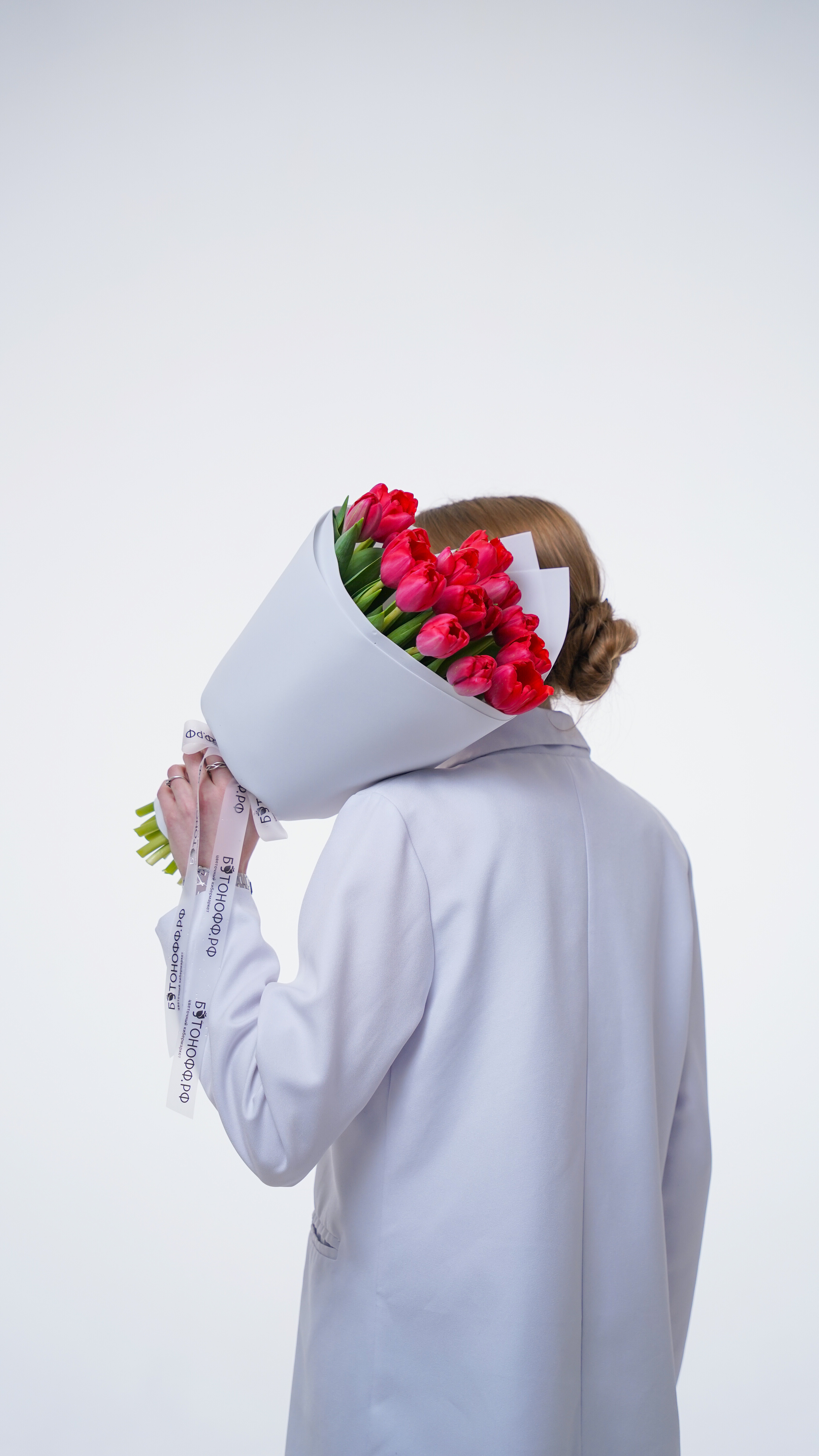 15 красных тюльпанов в оформлении №373 (tovar_373)