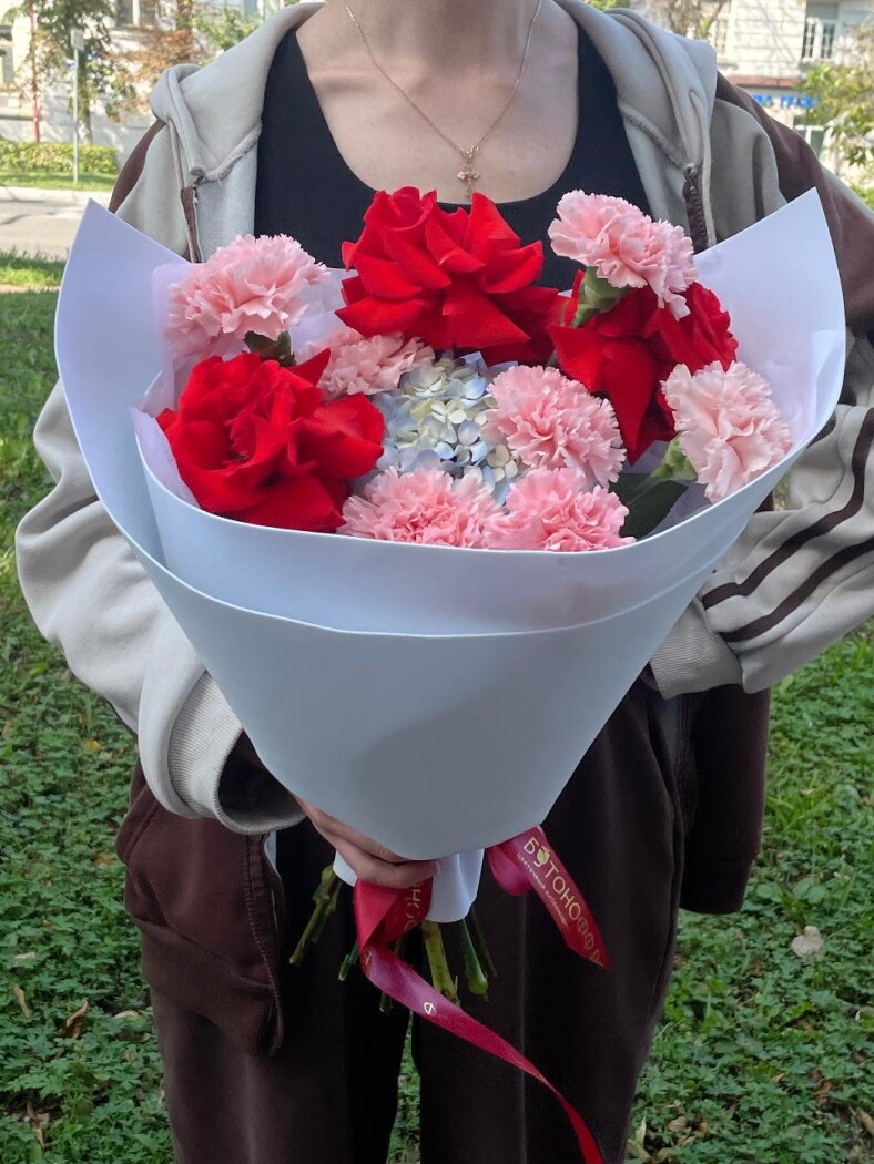 Витринный букет №975