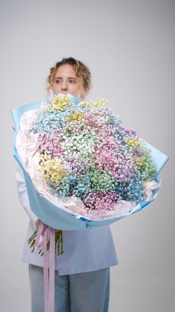 25 радужных гипсофил в оформлении №86