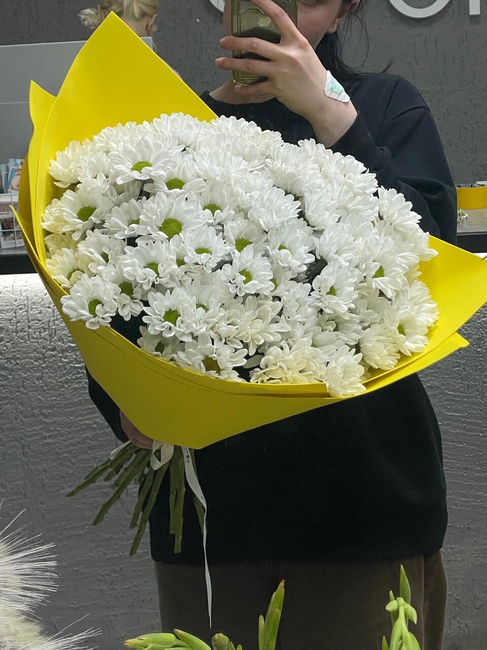 Витринный букет №7543