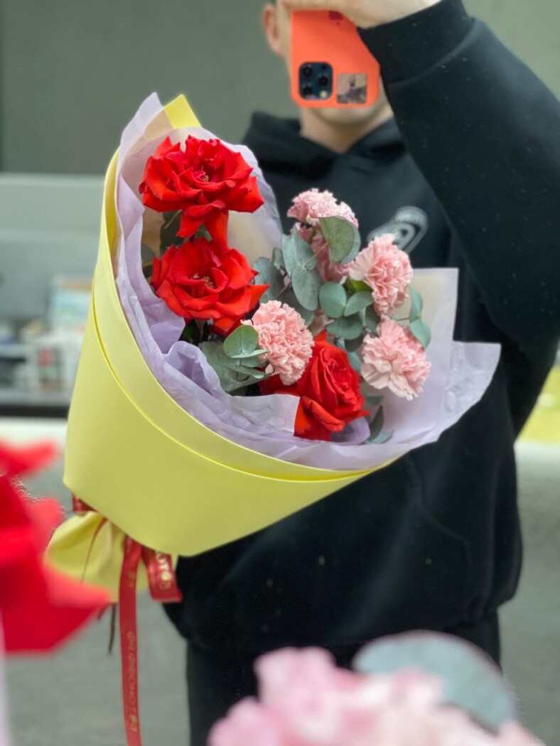 Витринный букет №32