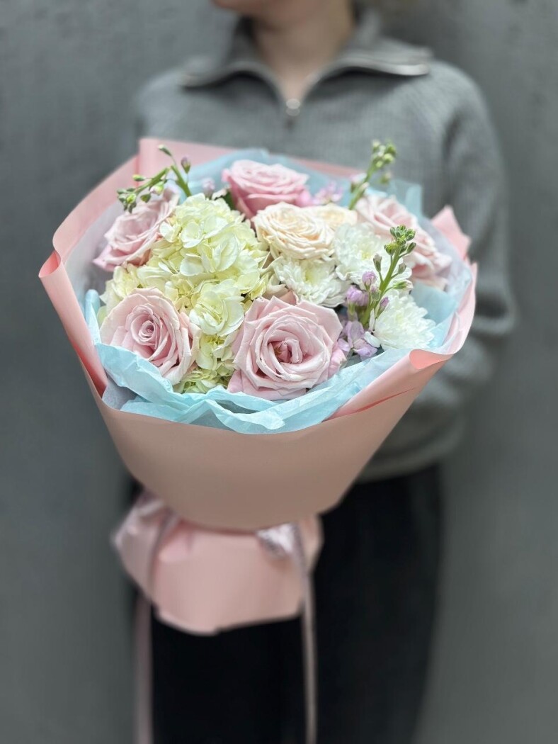 Витринный букет №90123