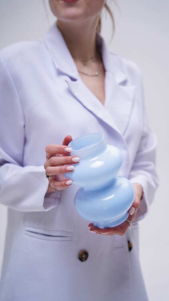 Ваза стеклянная 7x18 см (голубая)