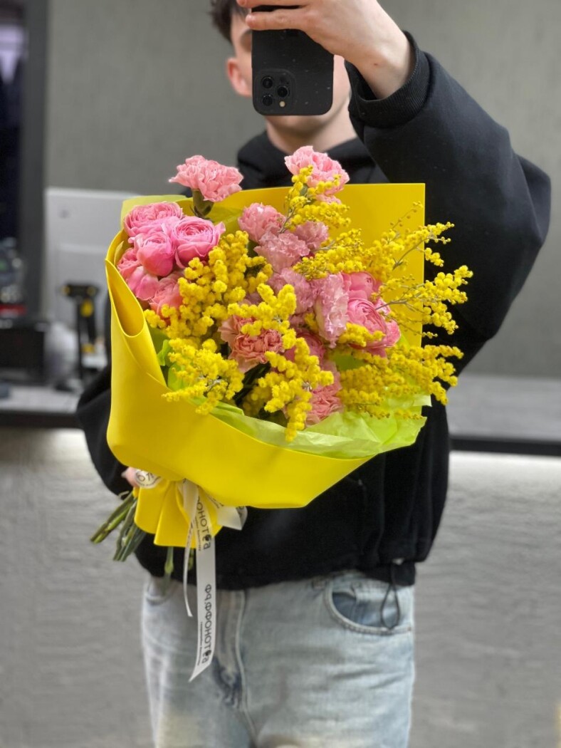 Витринный букет №8211