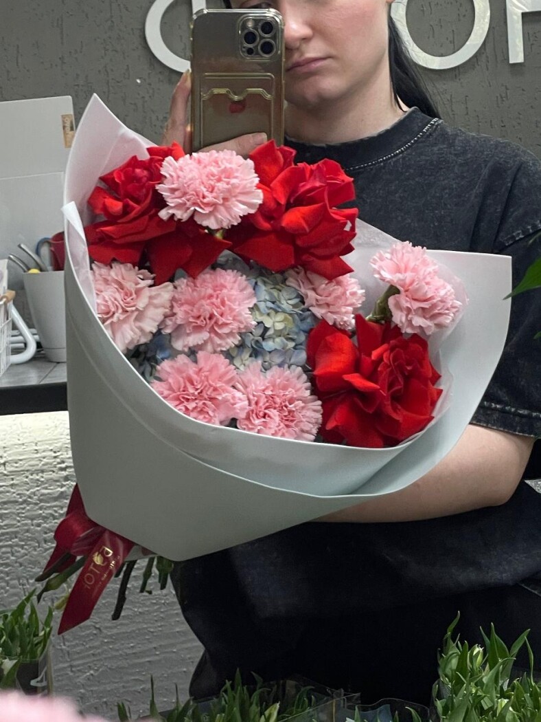 Витринный букет №975