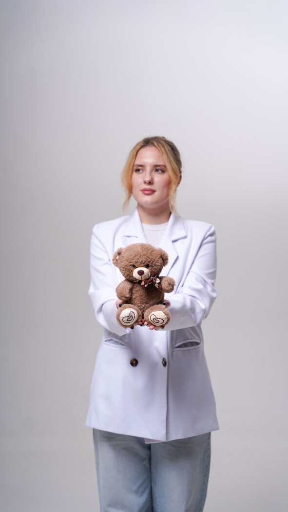 Бурый мишка (23см)