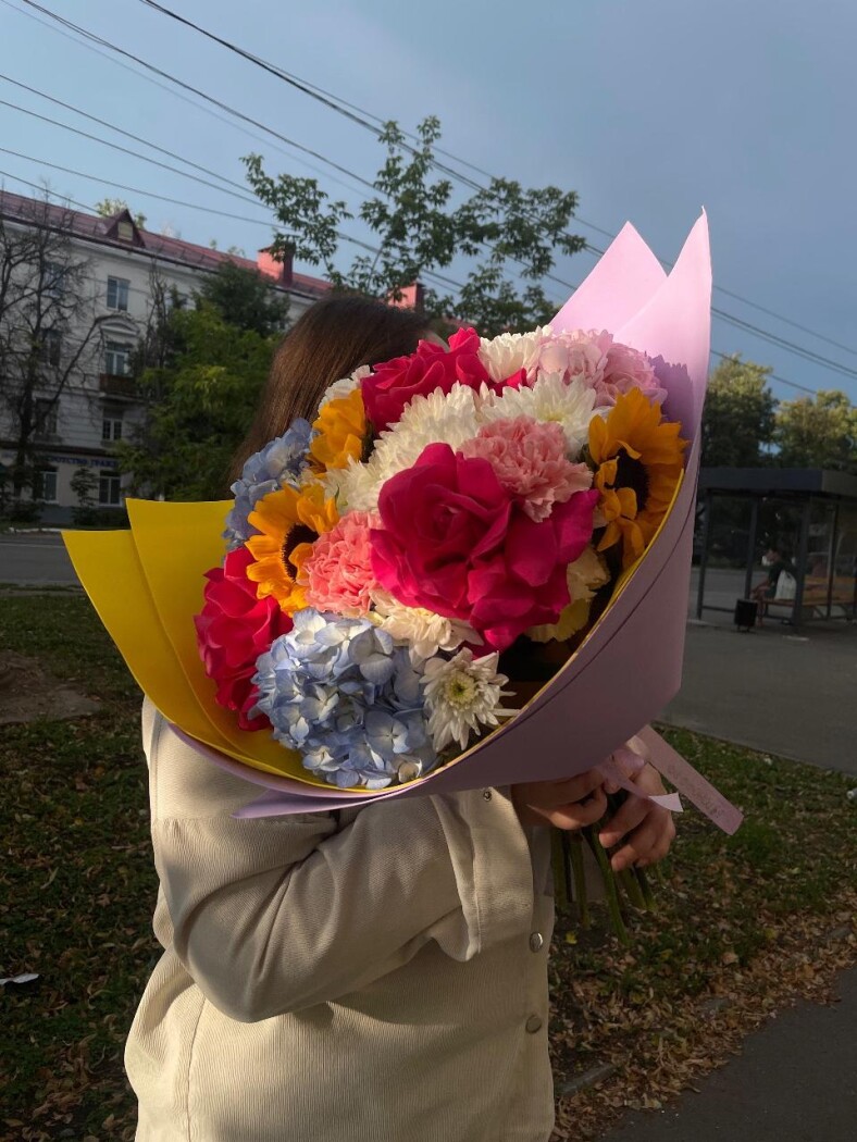 Витринный букет №8374