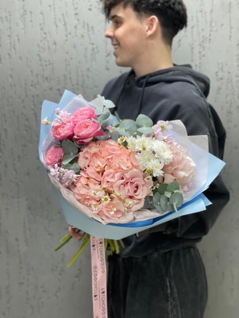 Витринный букет №909