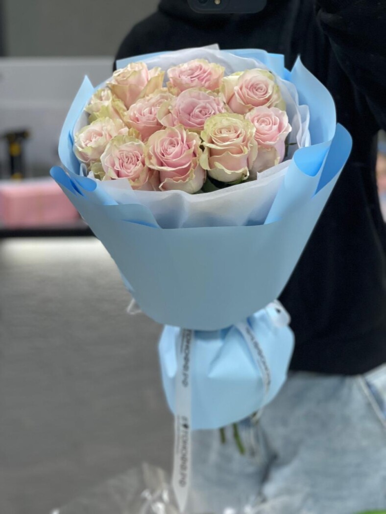 Витринный букет №11000