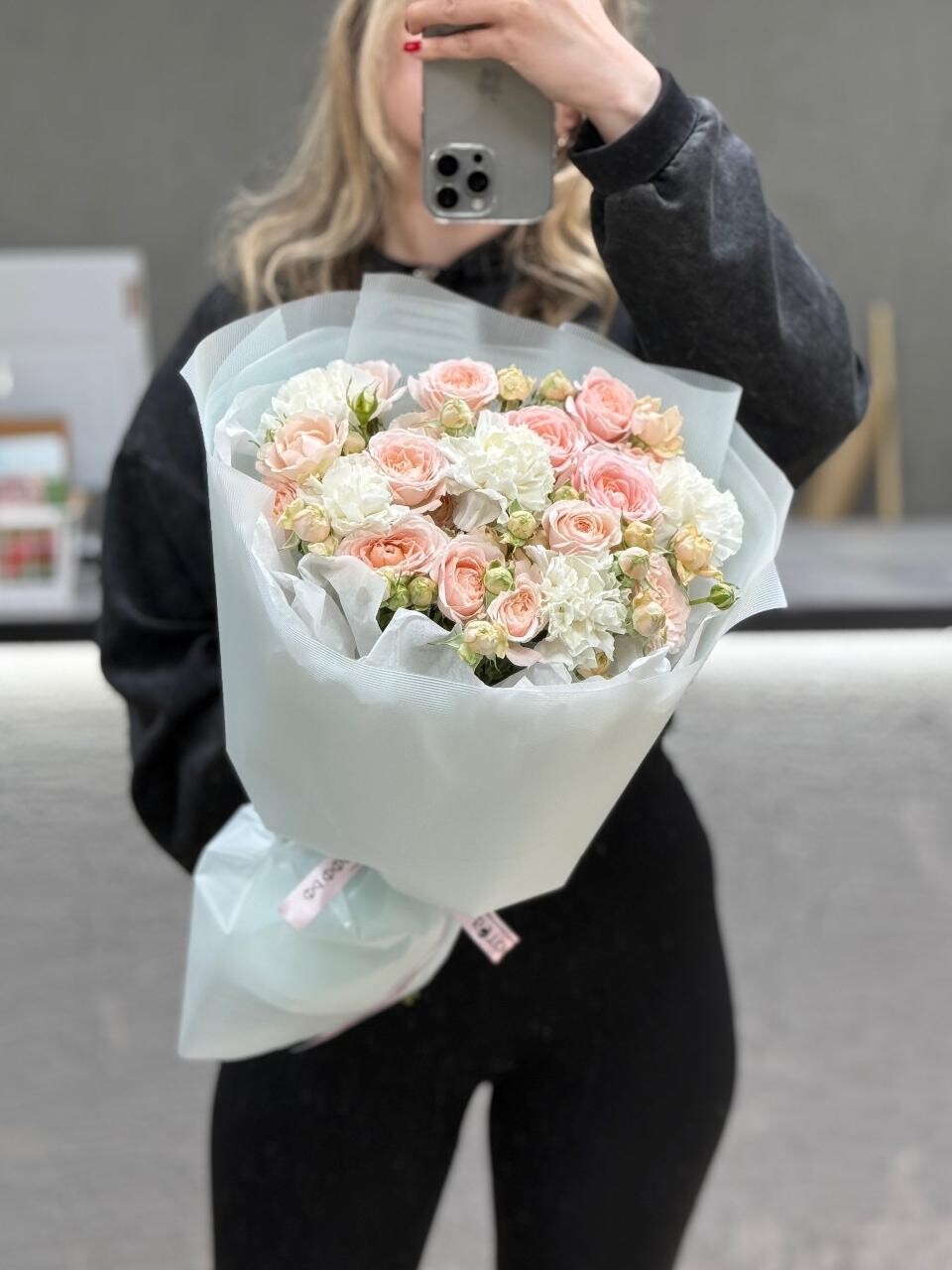 Витринный букет №9445