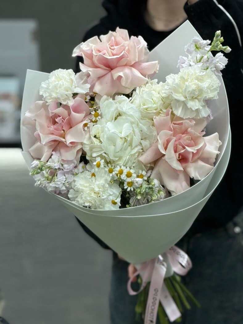 Витринный букет №21