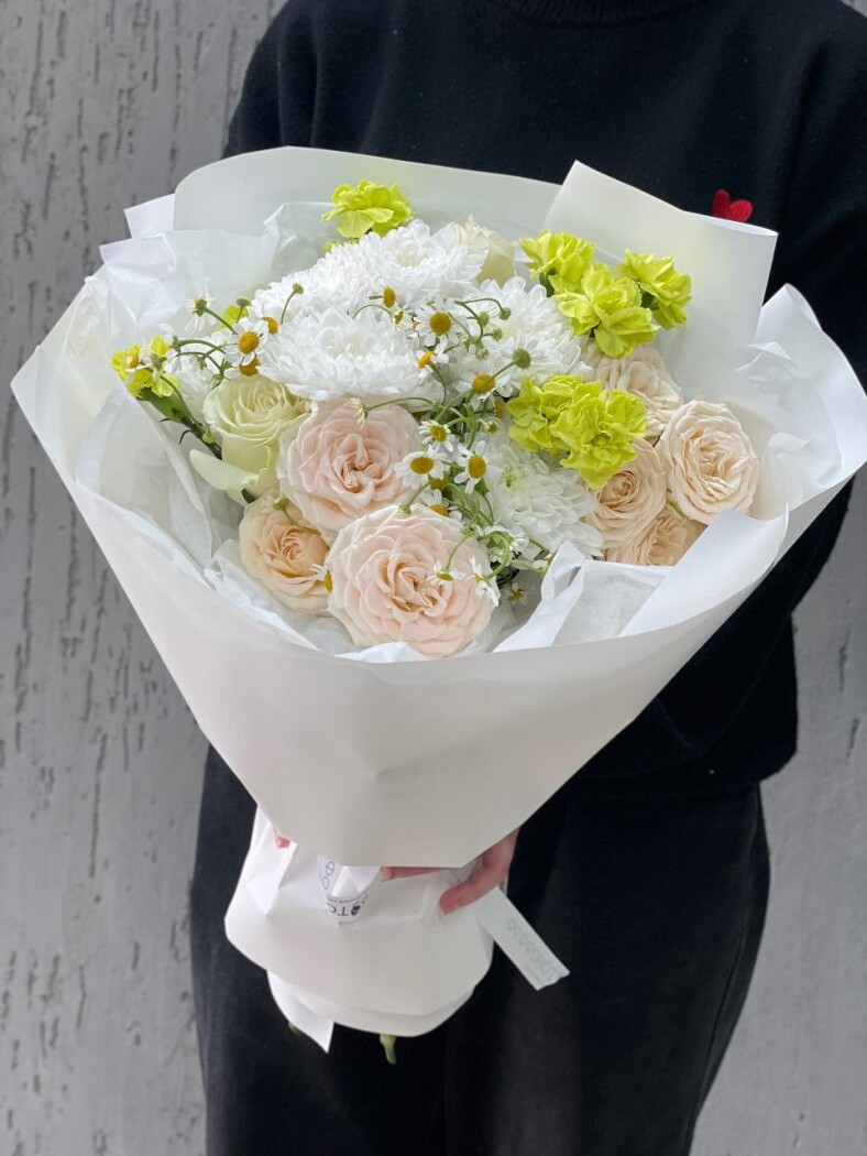 Витринный букет №211