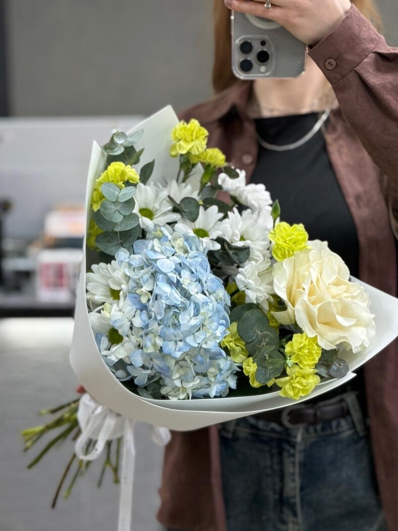 Витринный букет №21