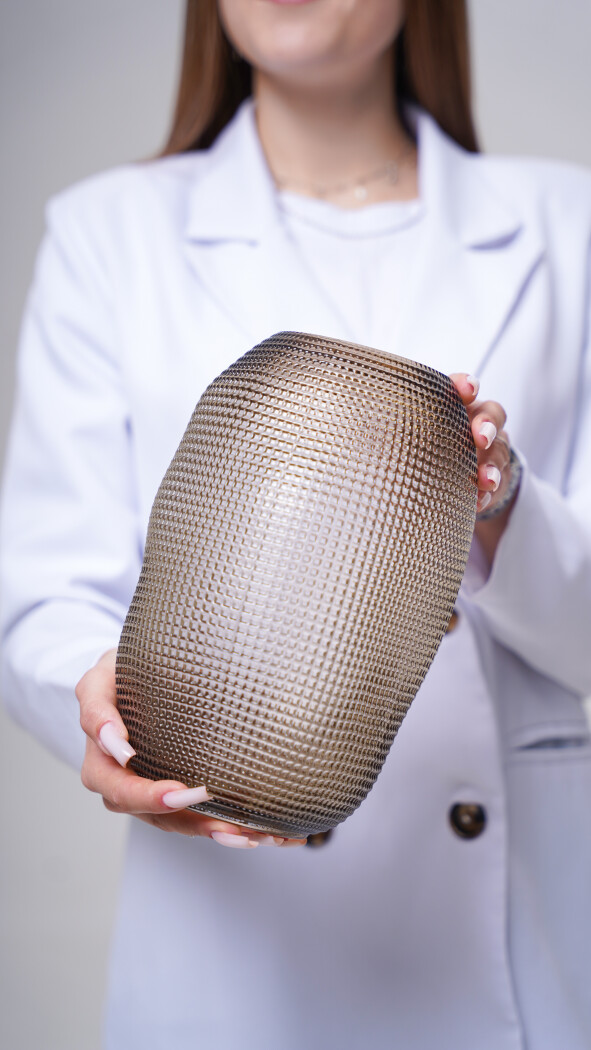 Ваза стеклянная 15*15*25 см (кофейный)