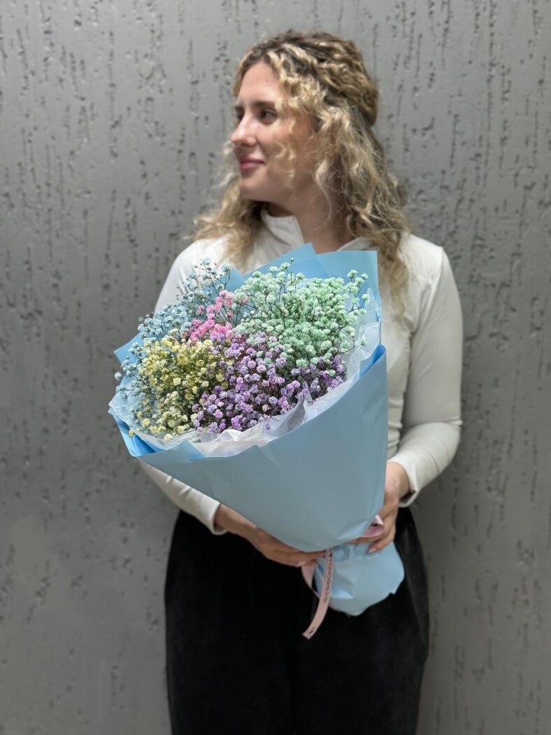 5 радужных гипсофил в оформлении №82 