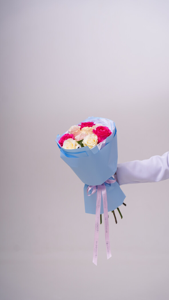 9 роз микс в оформлении №297