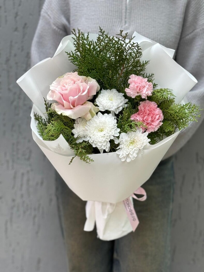 Витринный букет №252