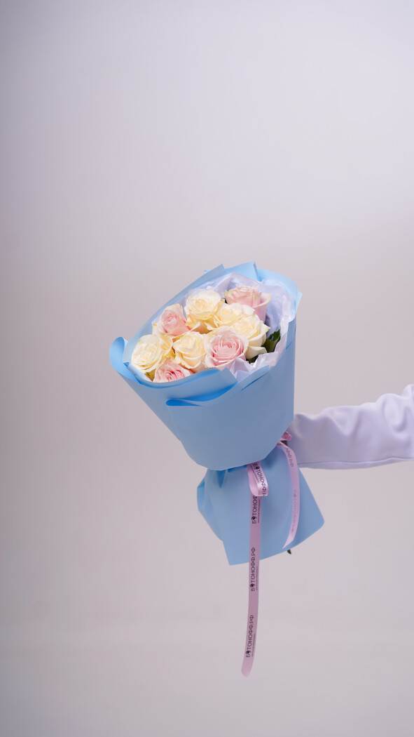 9 роз микс в оформлении №298