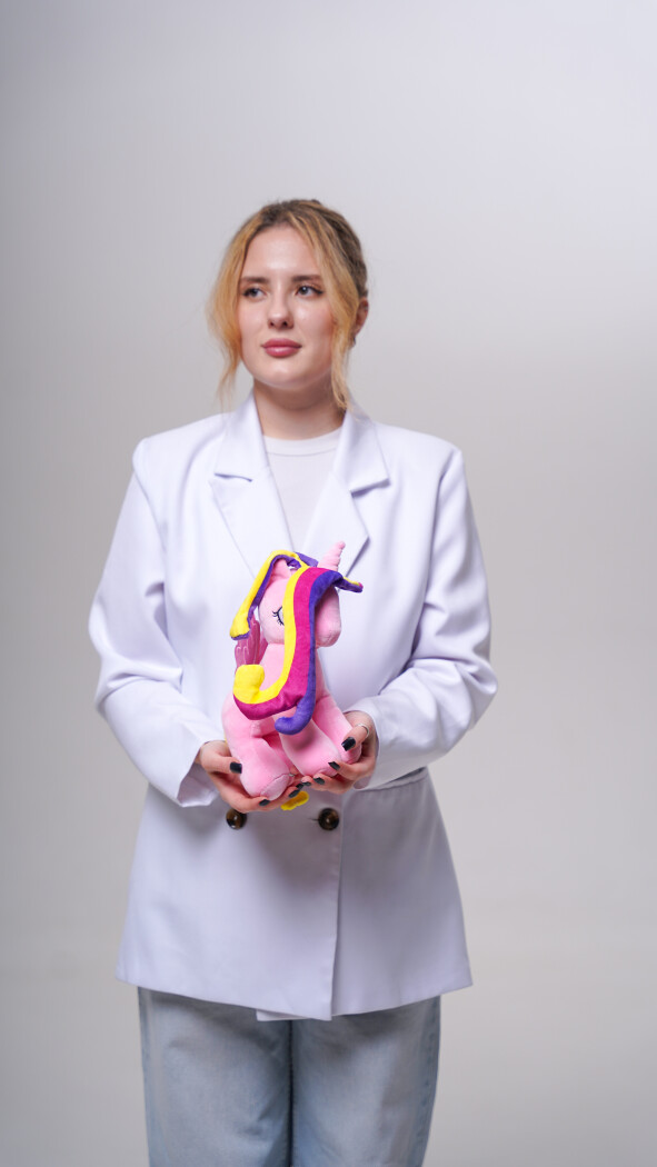 Розовый длинногривый пони (25см)