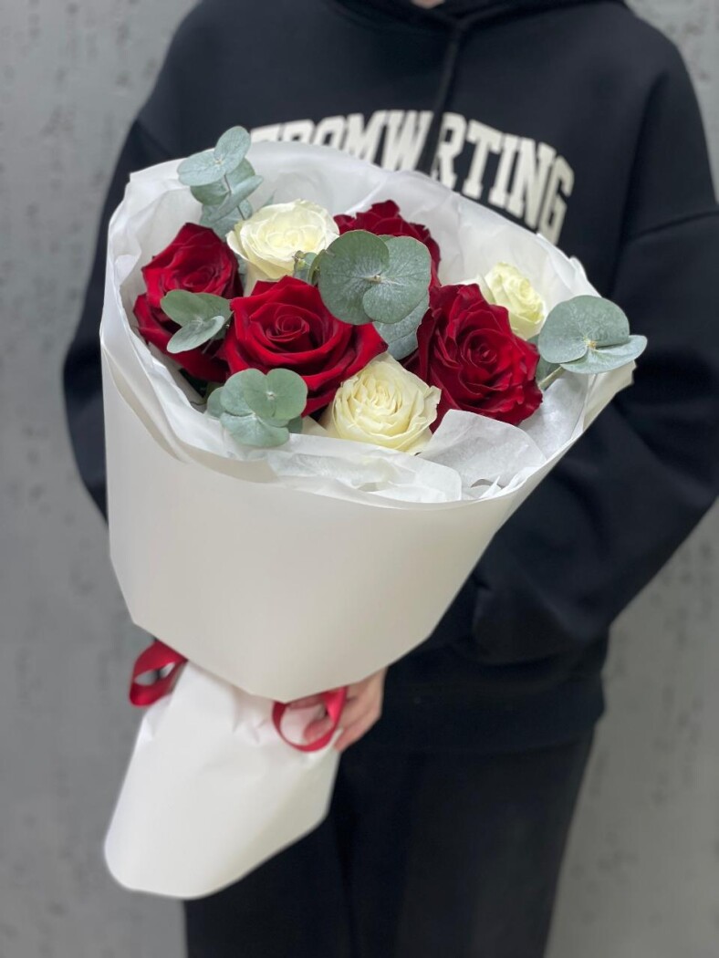 Витринный букет №753