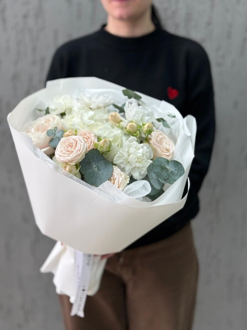 Витринный букет №853