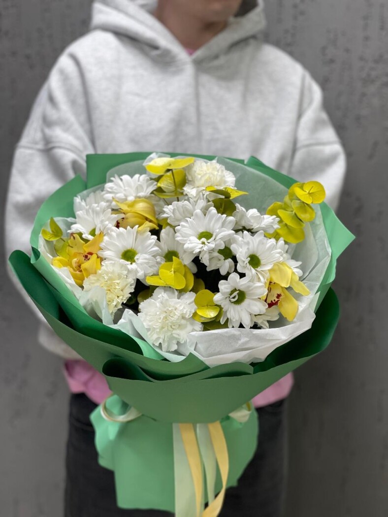 Витринный букет №7786