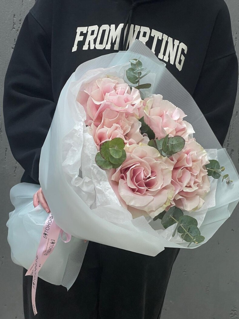 Витринный букет №743