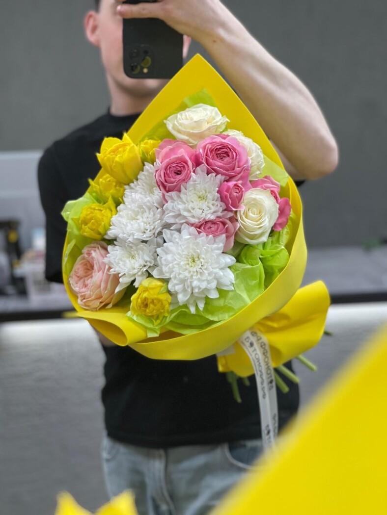 Витринный букет №4444