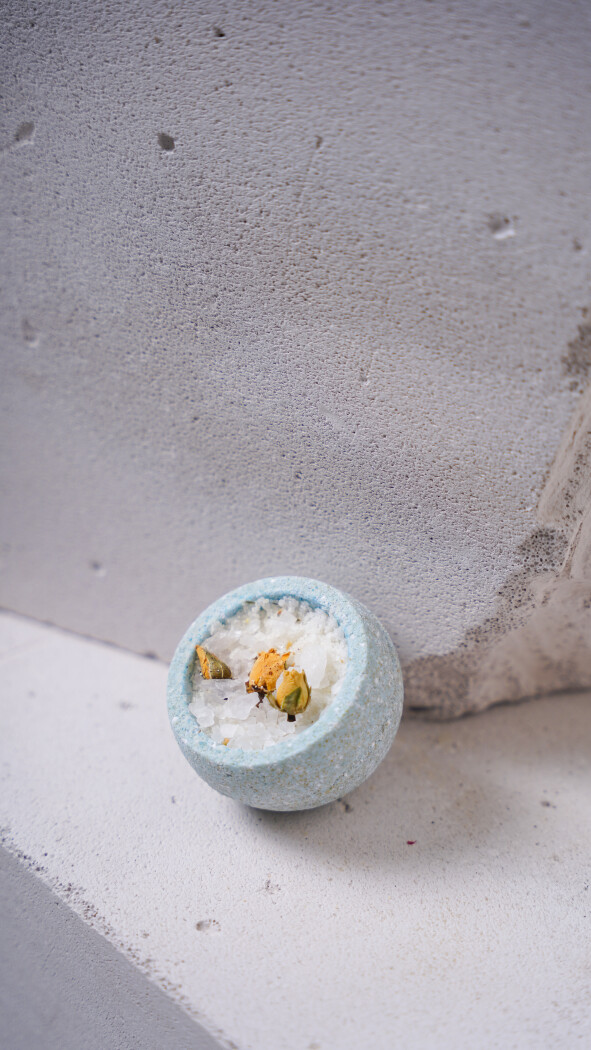 Бомбочка для ванны (голубая)