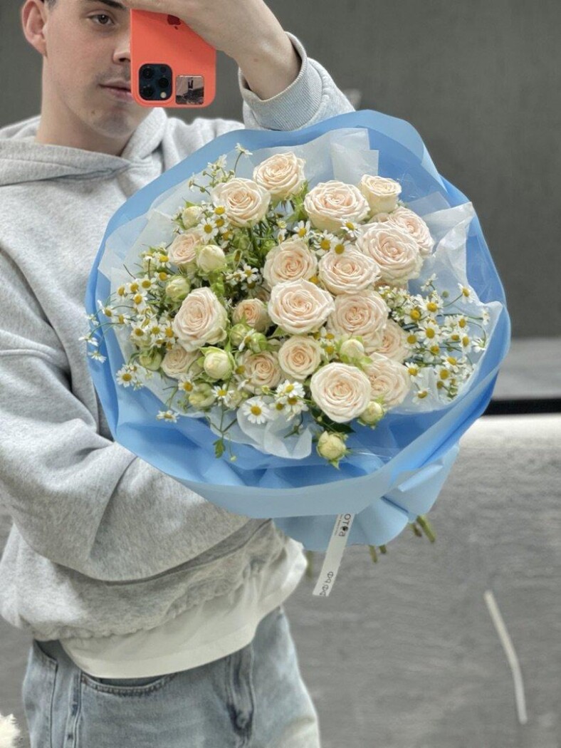 Витринный букет №74