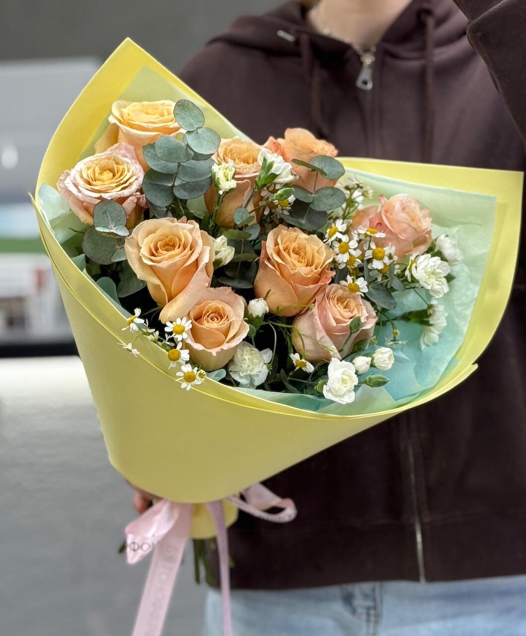 Витринный букет №77