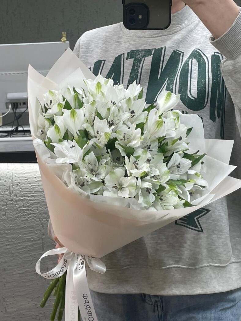 Витринный букет №90