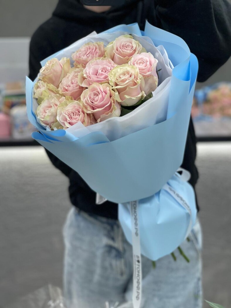 Витринный букет №11000