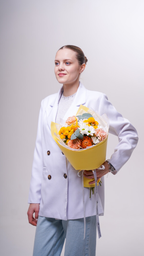 Сборный букет №272