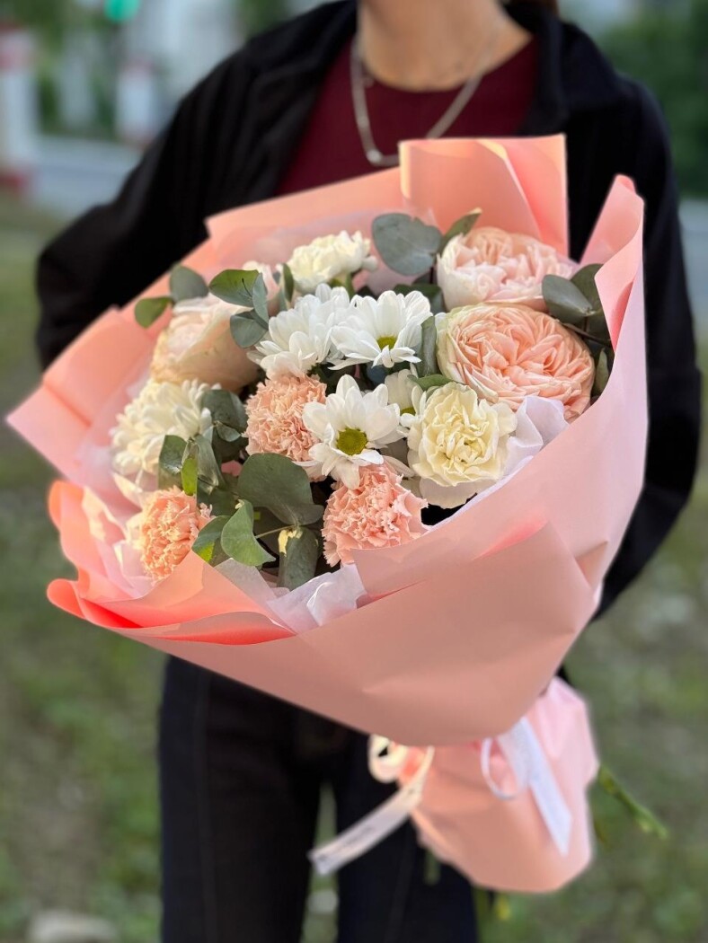 Витринный букет №877