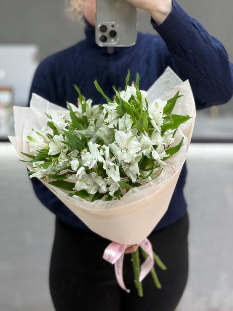 Витринный букет №16322