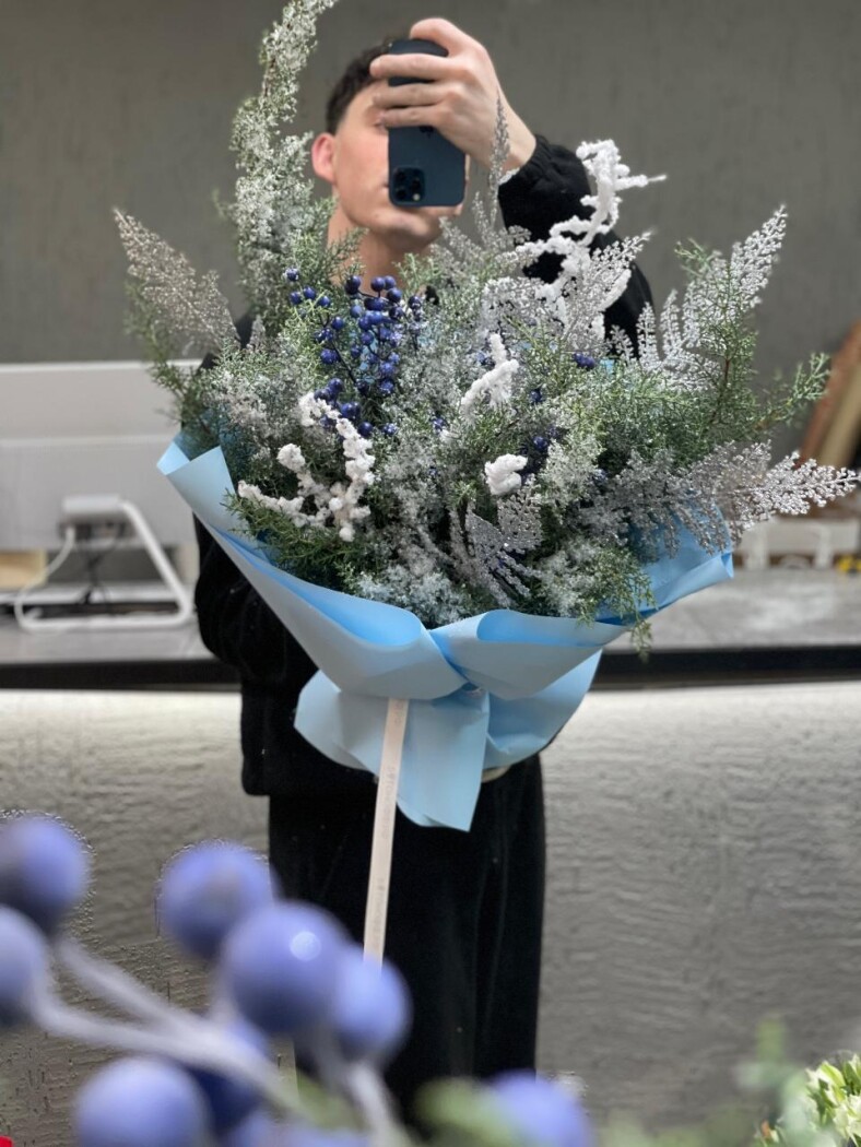 Витринный букет №567